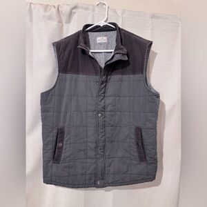 Marine Layer Men's Gray Quilted Vest in Large size